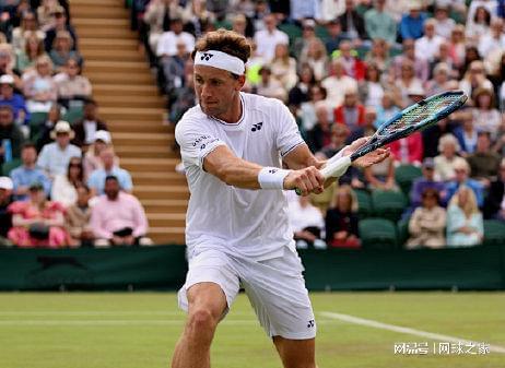 犯规时更占 犯规时更占